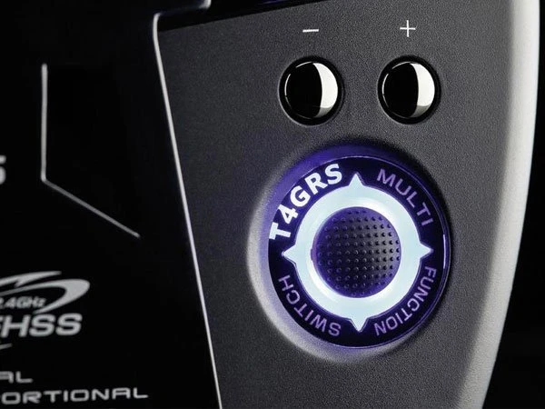 Futaba T4GRS Car Radio With R304SB Receiver - Image 3